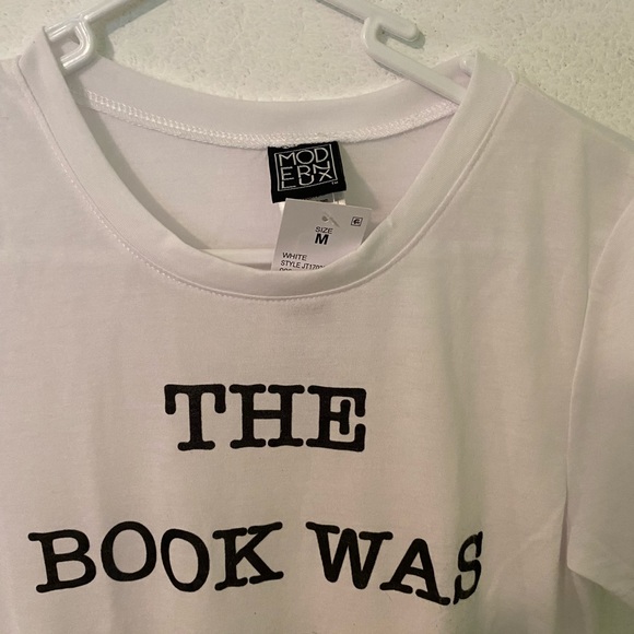 NWT Women’s T Size M - Picture 2 of 2